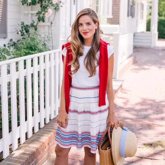 Club Monaco Dresses & Skirts - Club Monaco Ploye Skirt Red White and Blue